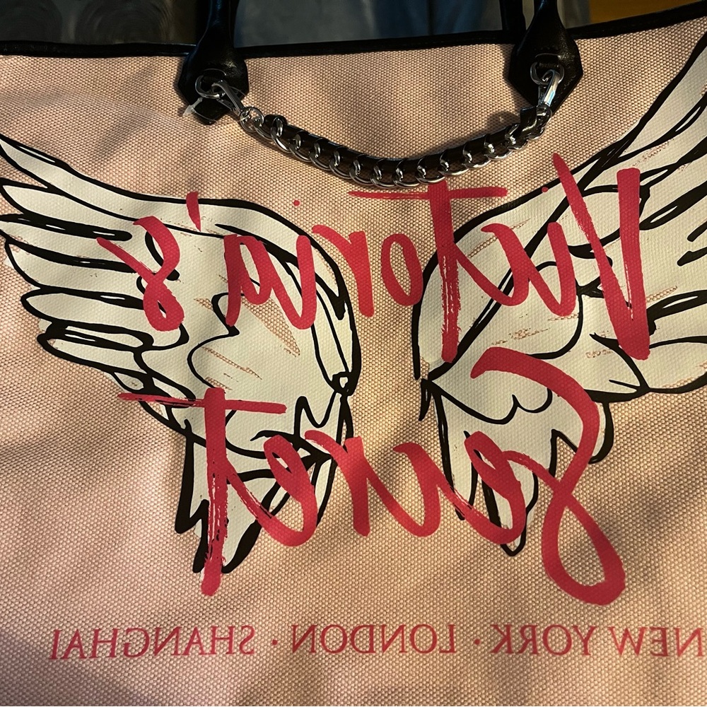 Victoria Secret tote new never used